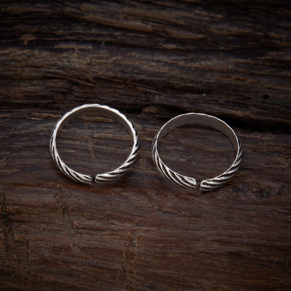silver-toe-ring-oxidised-silver-92-5-silver-toe-ring-154579-37940826898588.jpg
