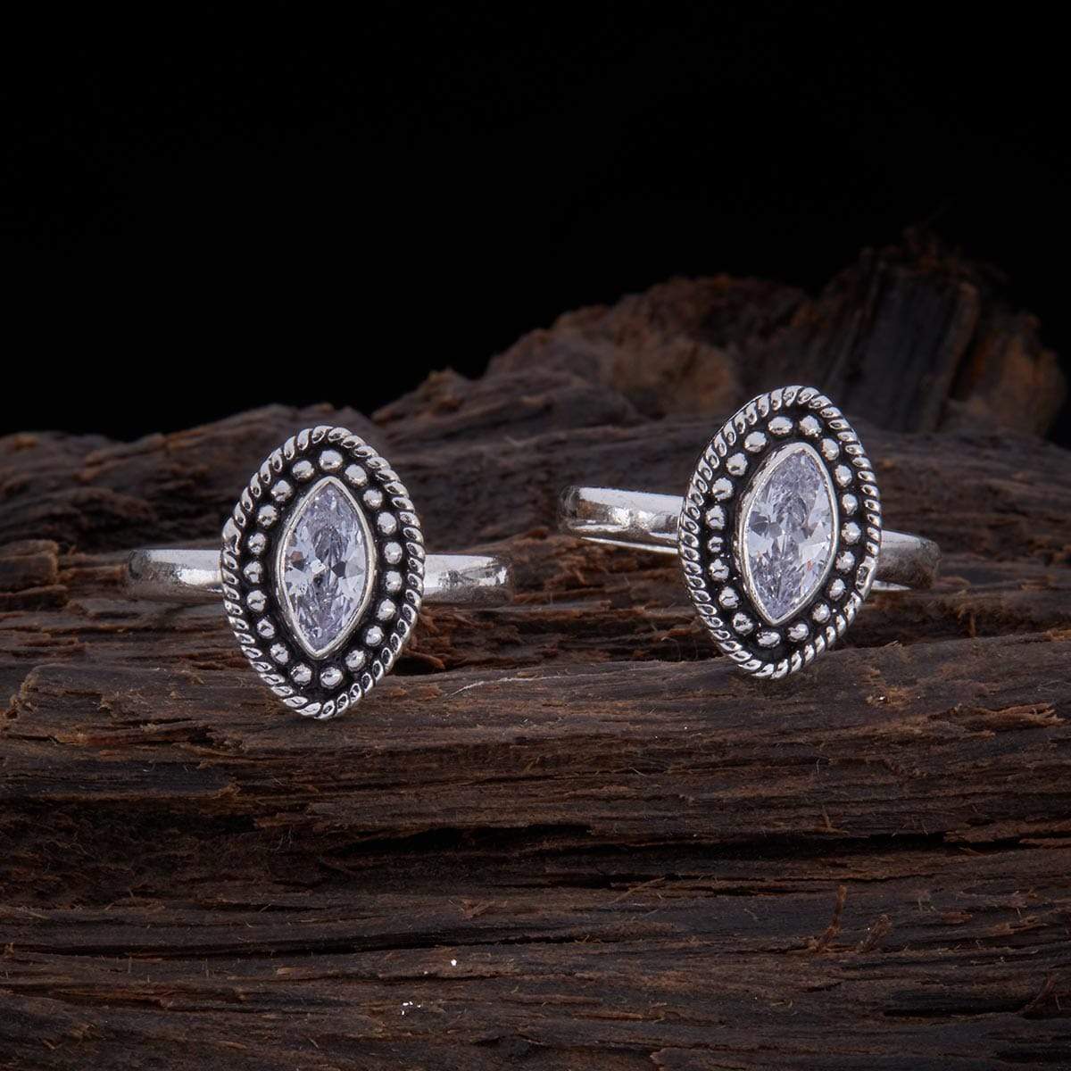 silver-toe-ring-white-oxidised-silver-oxd-92-5-silver-toe-ring-136817-37867657461916.jpg