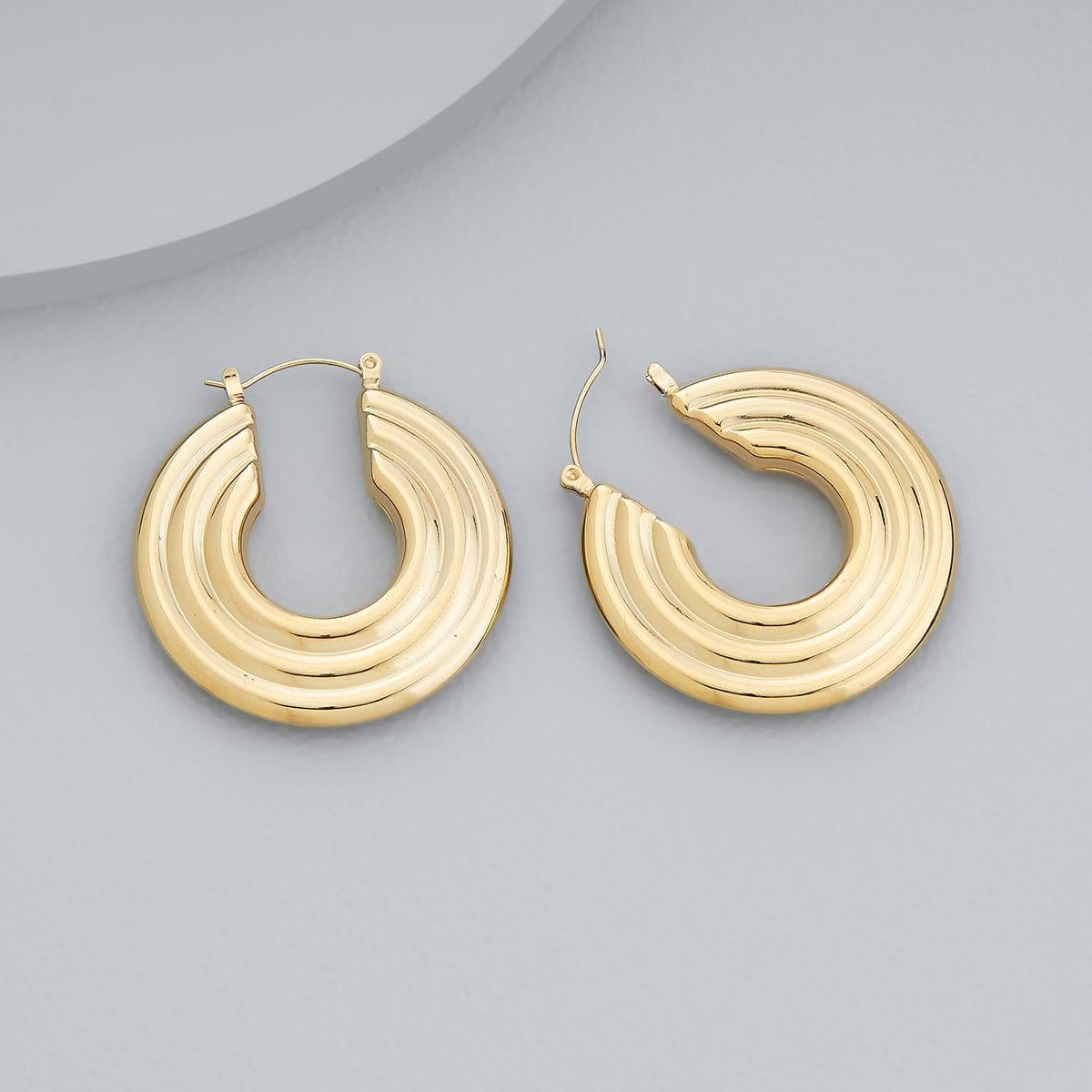 trendy-earring-gold-trendy-earring-172096-38277573050524.jpg