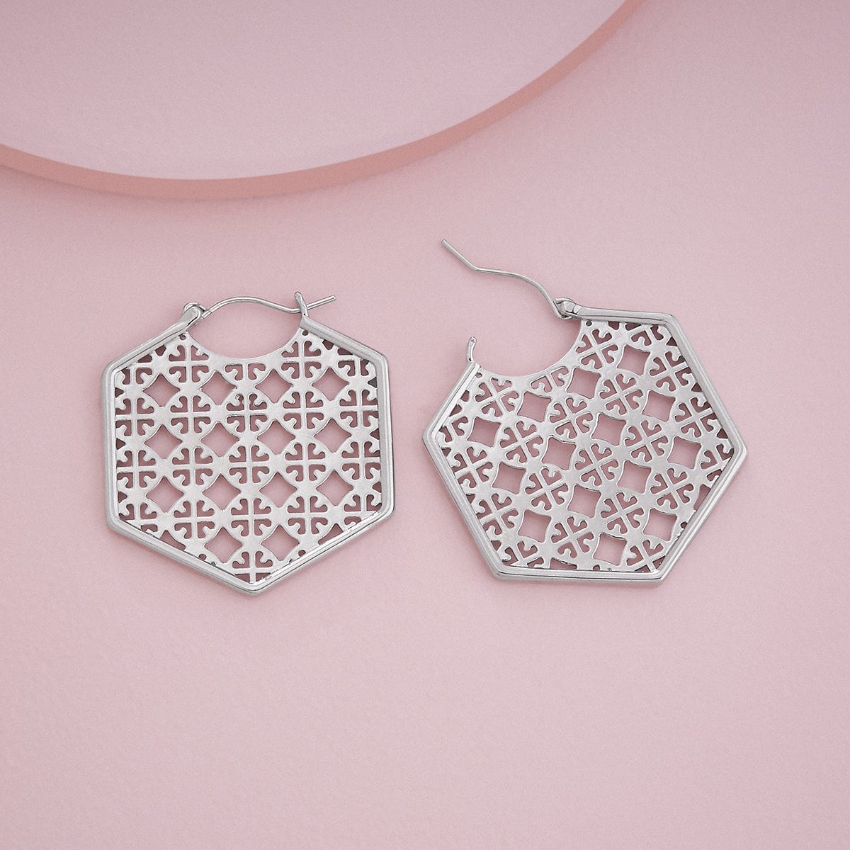 trendy-earring-trendy-earring-171993-38278083838108.jpg