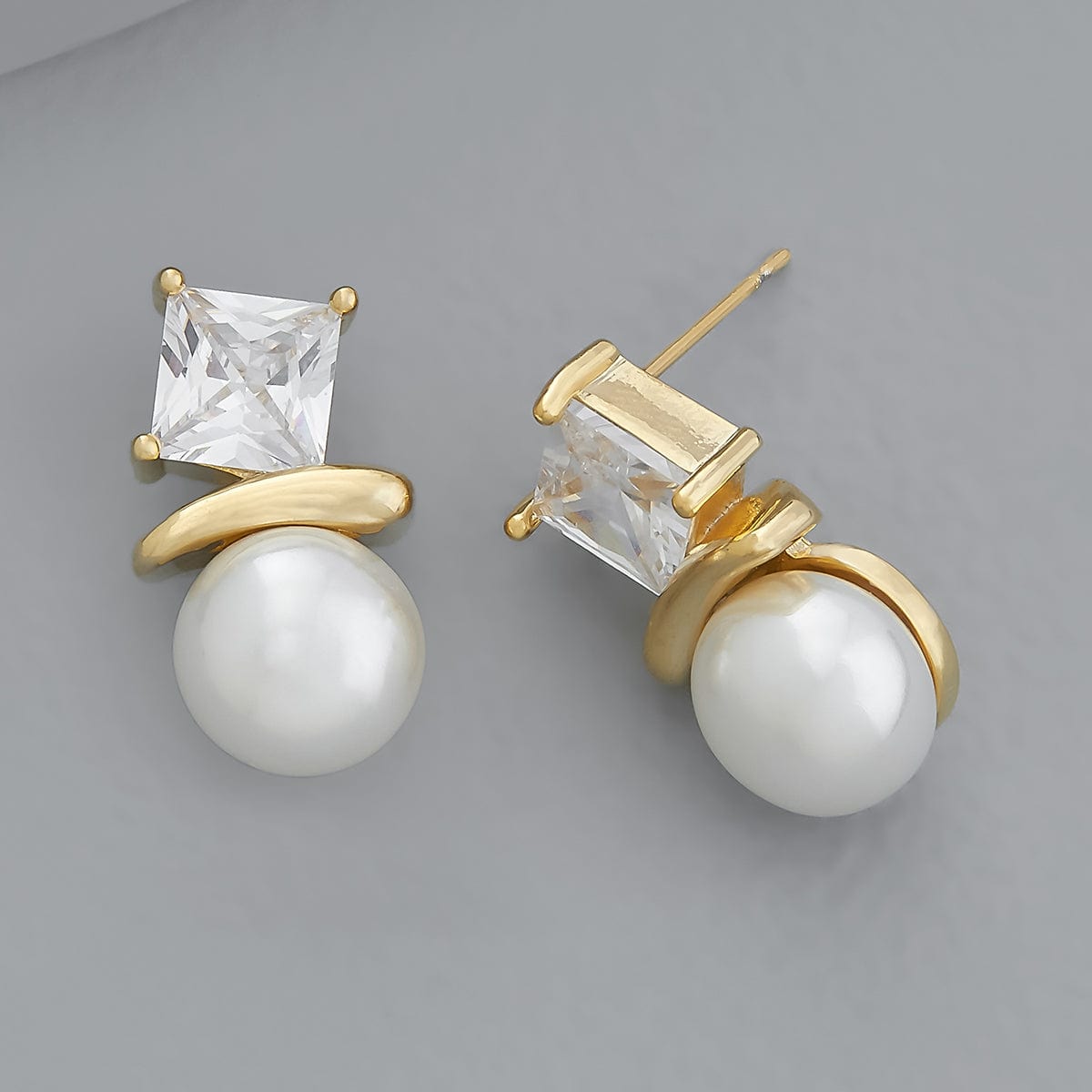trendy-zircon-earring-pearl-gold-trendy-earring-168776-38277359239324.jpg
