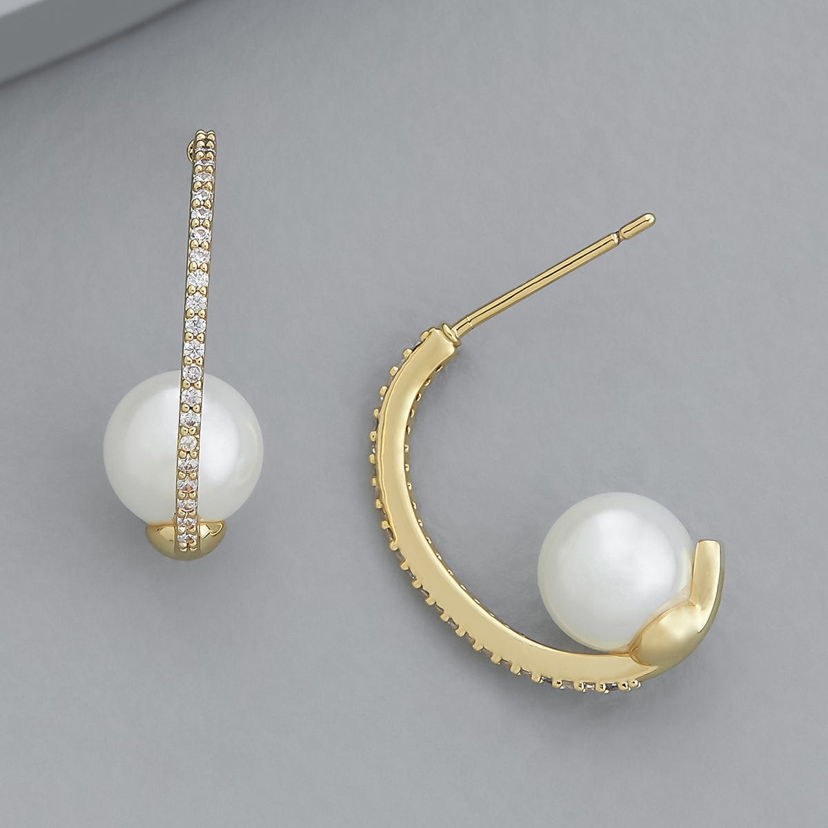 trendy-zircon-earring-pearl-gold-trendy-earring-171666-38277587370140.jpg