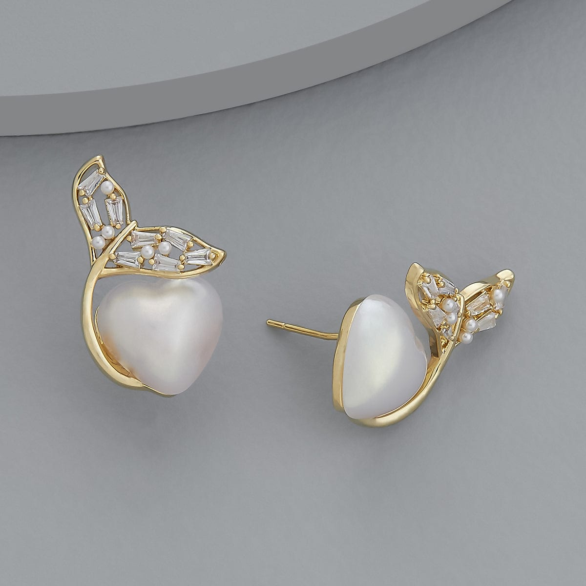 trendy-zircon-earring-pearl-gold-trendy-earring-172217-38277602148508.jpg