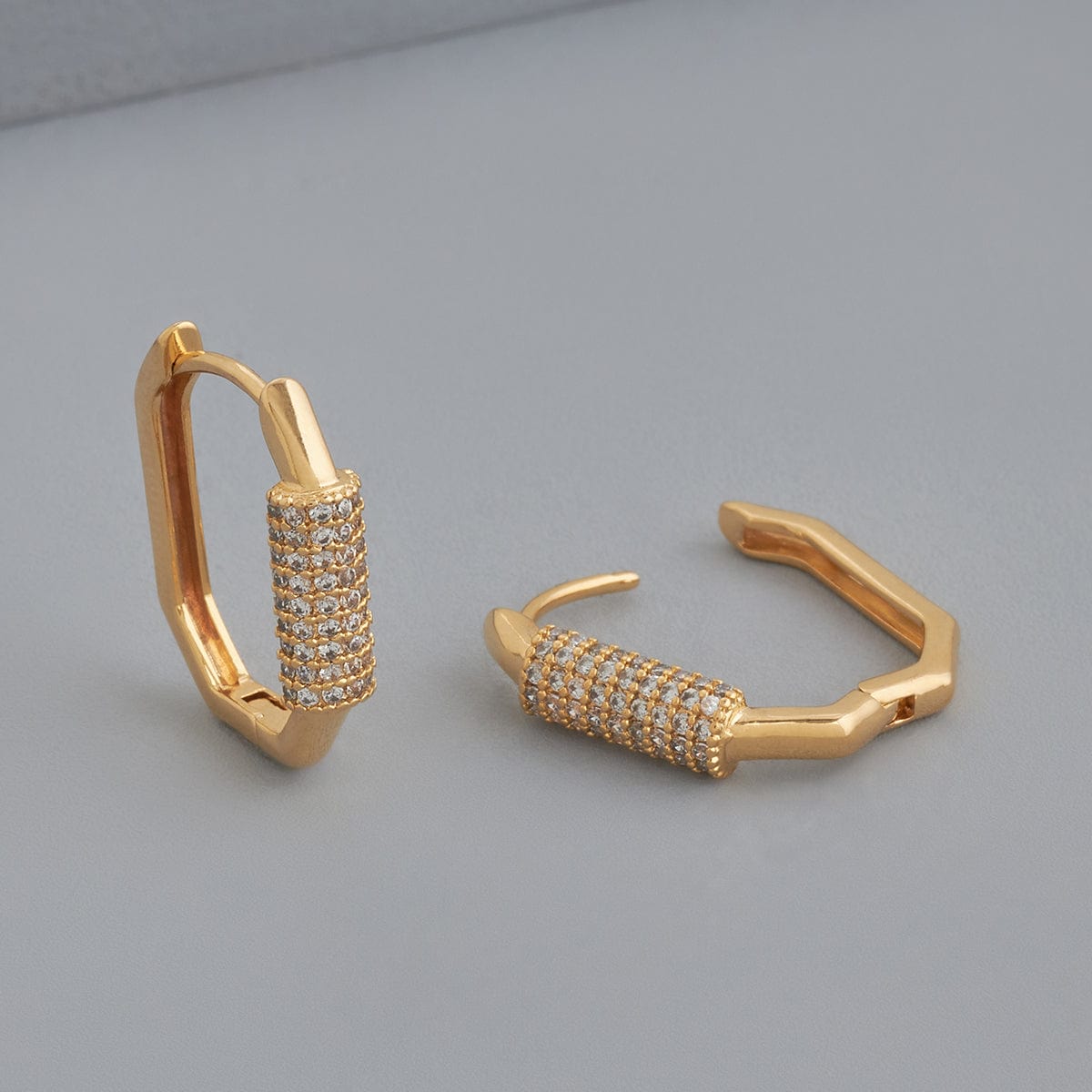trendy-zircon-earring-trendy-earring-146378-37667855335580.jpg