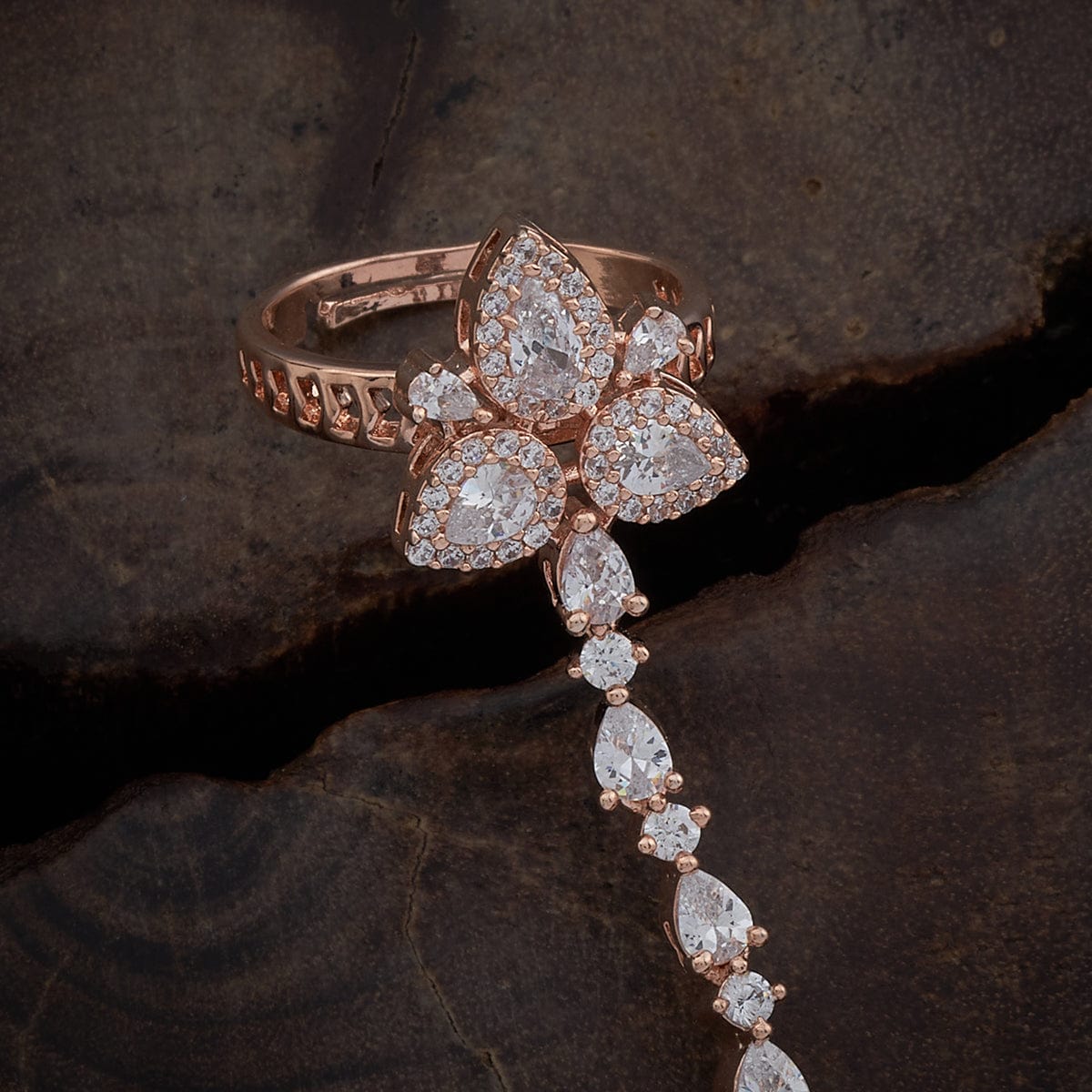 zircon-hathpan-white-rose-gold-zircon-hathpan-169405-38425007521948.jpg