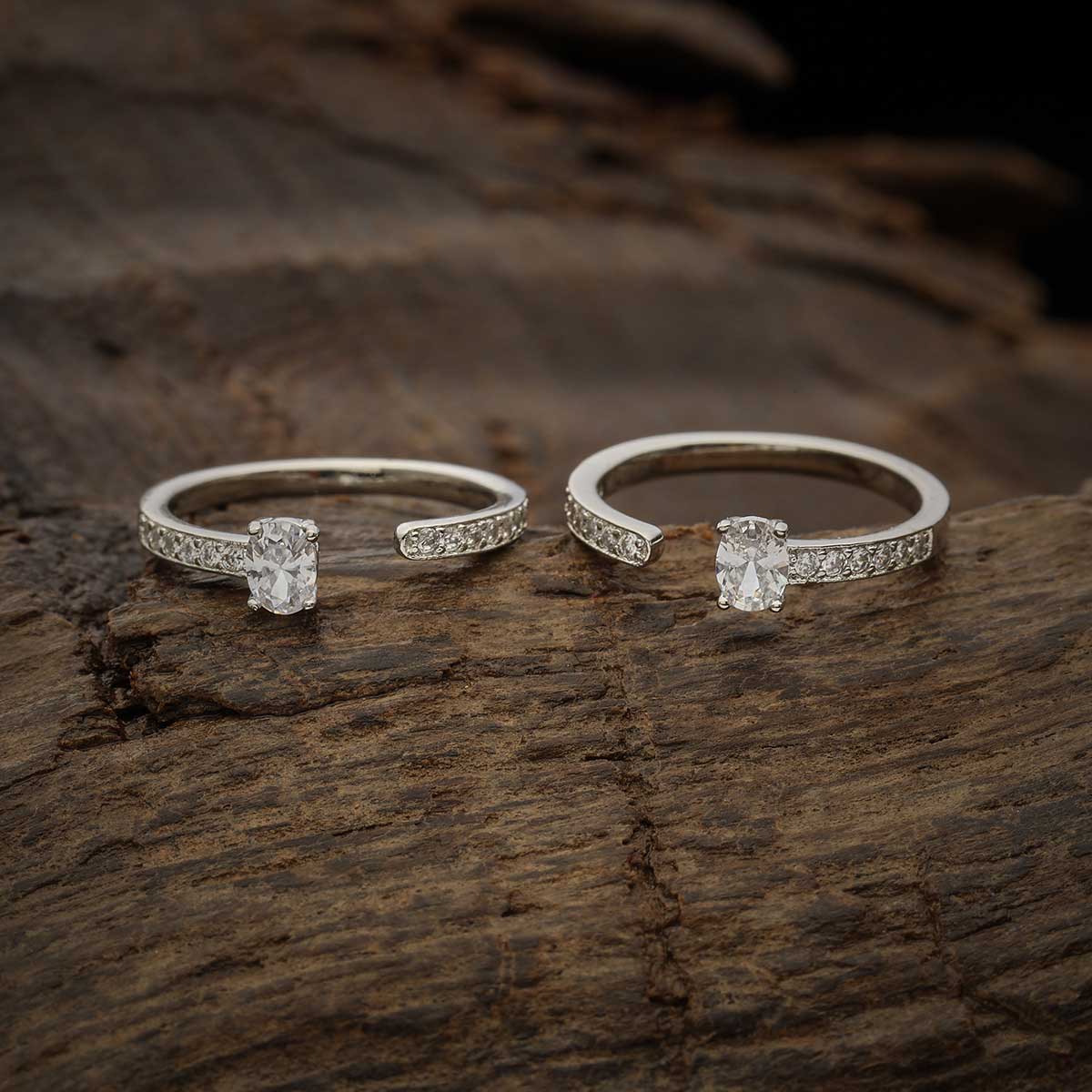 zircon-toe-ring-white-rodium-zircon-toe-ring-139024-37667045048476.jpg